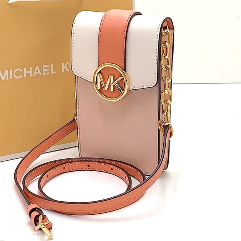 NWT MICHAEL KORS CARMEN SMALL NORTH SOUTH PHONE XBODY POWDER BLUSH MULTI COLOR